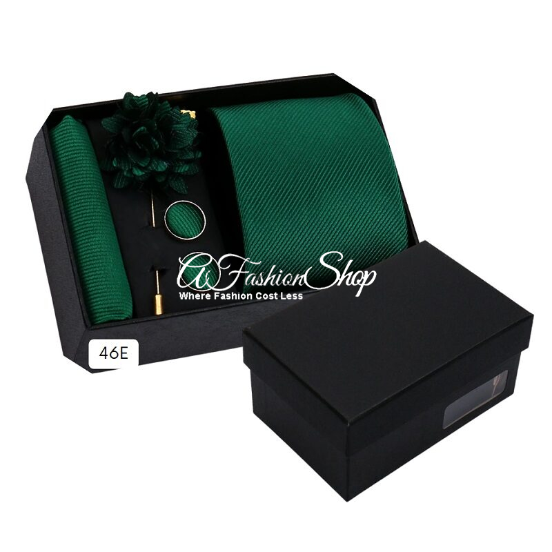 Solid Color Green Necktie Complete Set
